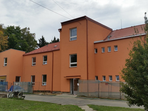 KZS fasáda Nemocnice – titulní fotografie